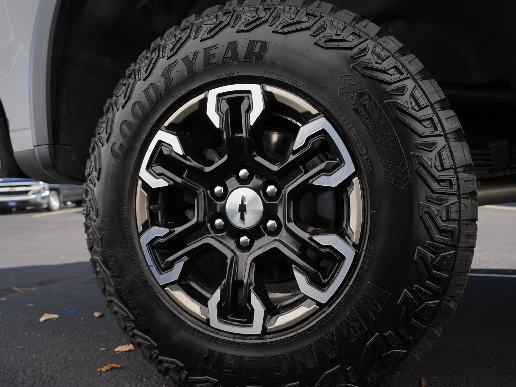 Certified 2023 Chevrolet Silverado 1500 ZR2 AWD/4WD image 34