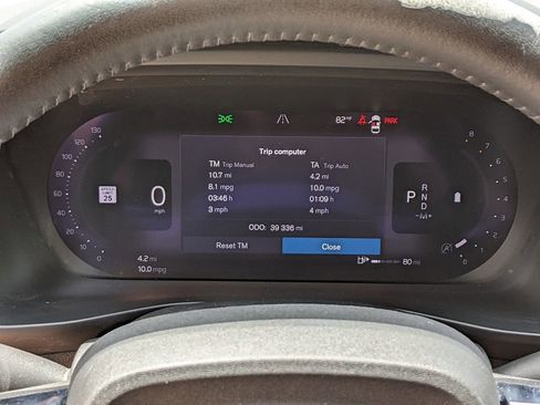 Certified 2023 Volvo XC40 B5 Core w/ Convenience Package AWD/4WD image 14