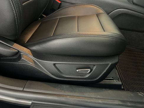 Used 2019 Ford Mustang GT w/ Equipment Group 301A RWD image 46