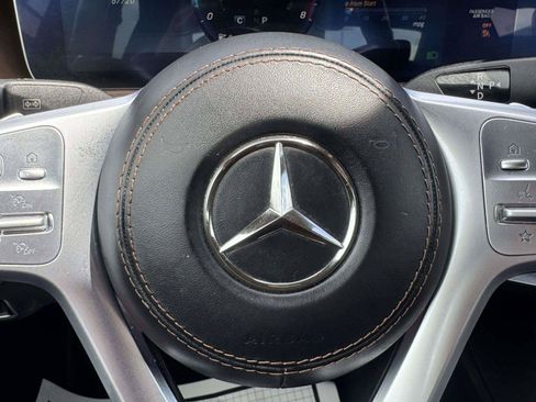 Used 2018 Mercedes-Benz S 450 Sedan image 25