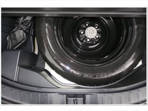 Certified 2016 Toyota RAV4 Limited image 23