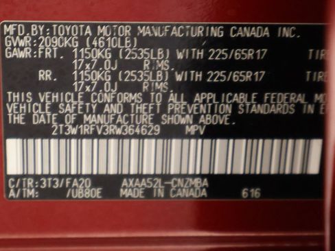 Used 2024 Toyota RAV4 XLE FWD image 17