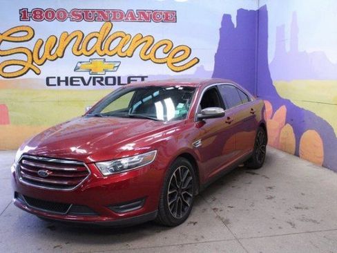 Used 2019 Ford Taurus Limited image 8