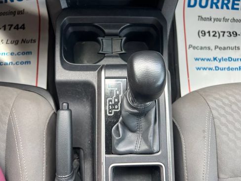Used 2023 Toyota Tacoma SR5 RWD image 17
