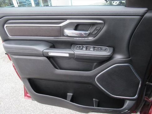 Used 2023 RAM 1500 Laramie image 28