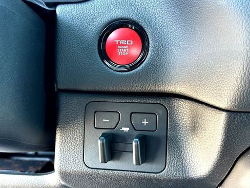 New 2025 Toyota Tundra Limited AWD/4WD image 13
