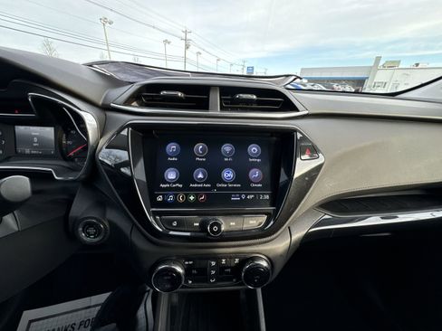 Used 2023 Chevrolet TrailBlazer LT w/ Convenience Package image 14