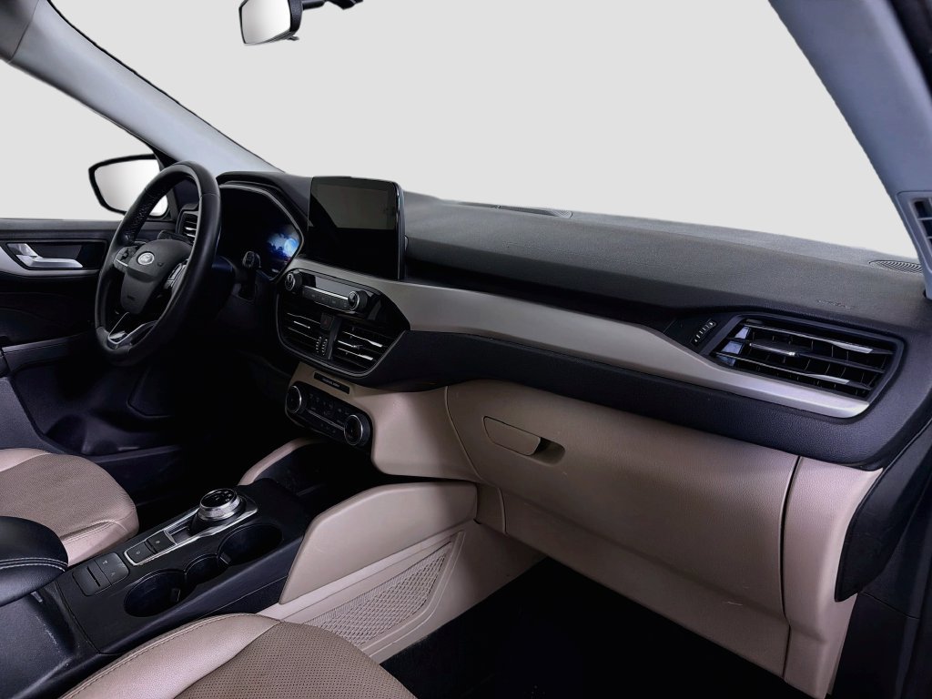 Used 2022 Ford Escape SEL w/ Technology Package FWD image 28