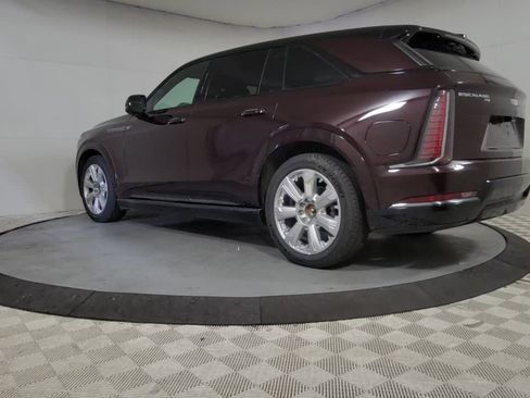New 2025 Cadillac Escalade IQ Sport 1 w/ LPO, ONYX Package image 6