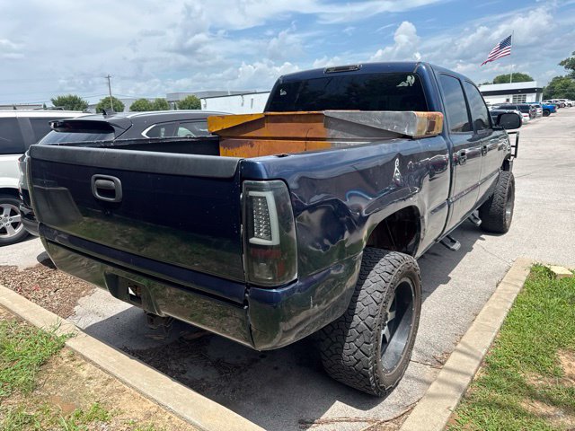 Used 2004 Chevrolet Silverado 2500 LS RWD image 6