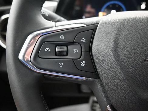 New 2026 Chevrolet Trax ACTIV w/ Driver Confidence Package FWD image 13