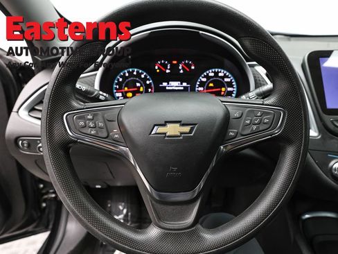 Used 2024 Chevrolet Malibu LT FWD image 10