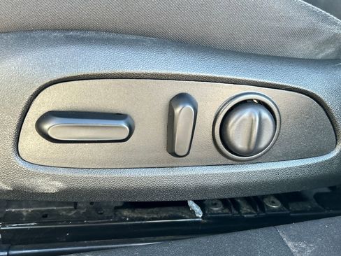 Used 2023 Chevrolet Malibu LT w/ Driver Confidence Package image 18