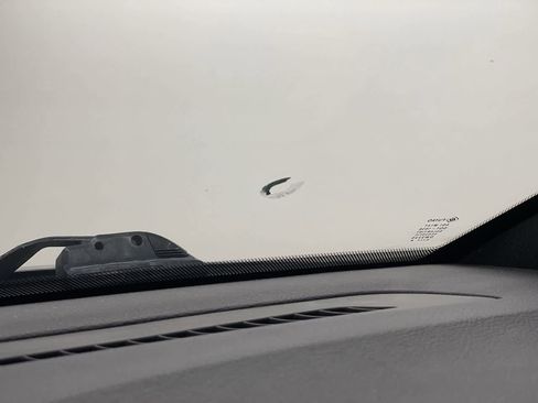 Used 2019 Jeep Grand Cherokee Limited w/ Luxury Group II image 33