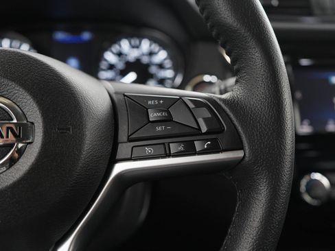 Used 2020 Nissan Rogue SV AWD/4WD image 26