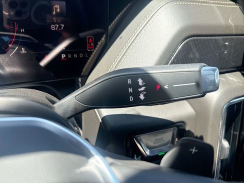 New 2026 GMC Yukon Elevation w/ Elevation Premium Package AWD/4WD image 16