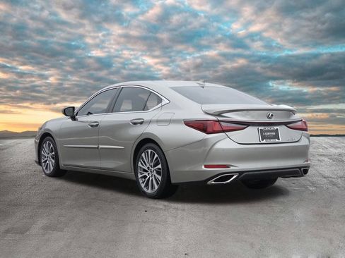 Certified 2021 Lexus ES 350 w/ Premium Package image 6
