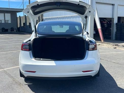 Used 2021 Tesla Model 3 Long Range AWD/4WD image 11