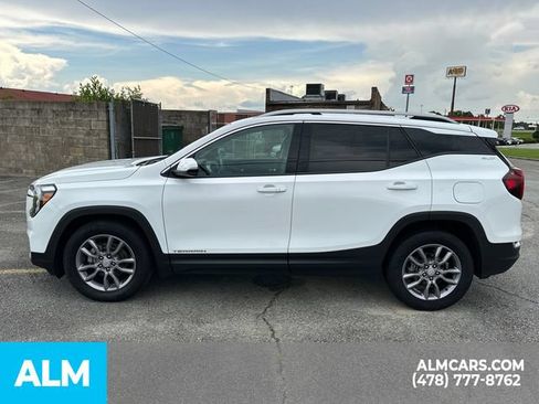 Used 2024 GMC Terrain SLT FWD image 9