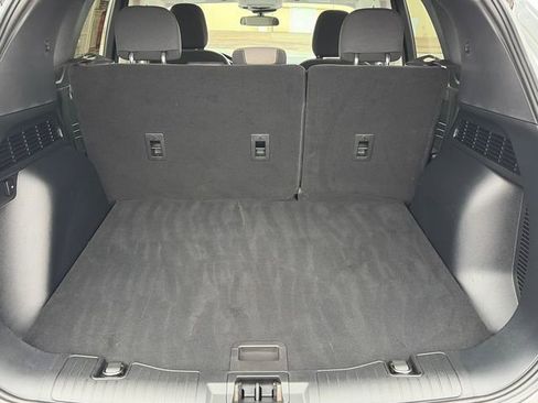 Used 2022 Ford Escape SE w/ Convenience Package image 39