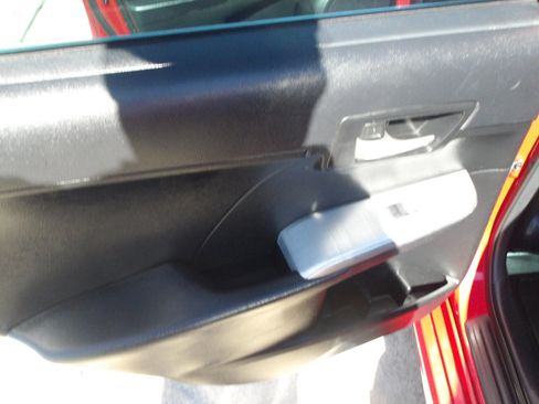 Used 2014 Toyota Camry SE image 16