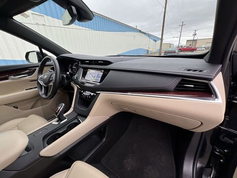 Used 2019 Cadillac XT5 Luxury image 30