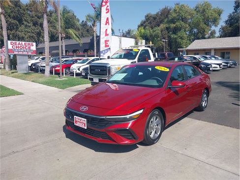 Used 2024 Hyundai Elantra SE FWD image 1