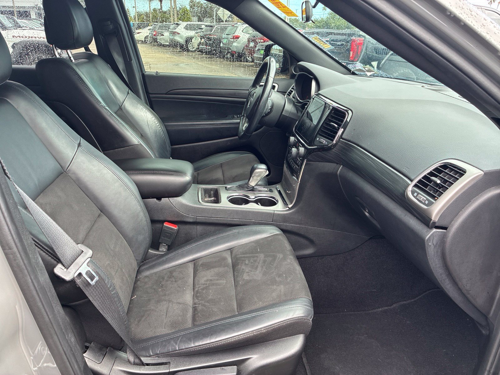 Used 2021 Jeep Grand Cherokee Laredo X AWD/4WD image 11