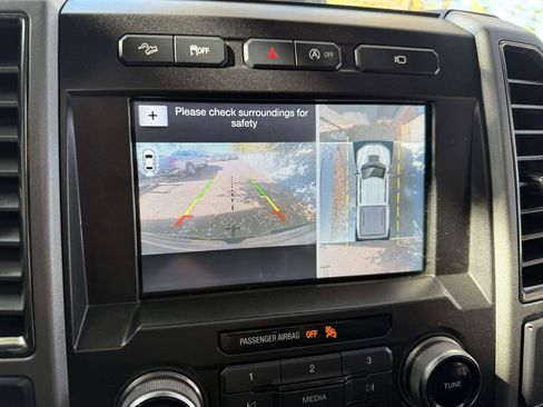 Used 2017 Ford F150 Raptor w/ Equipment Group 802A Luxury image 27