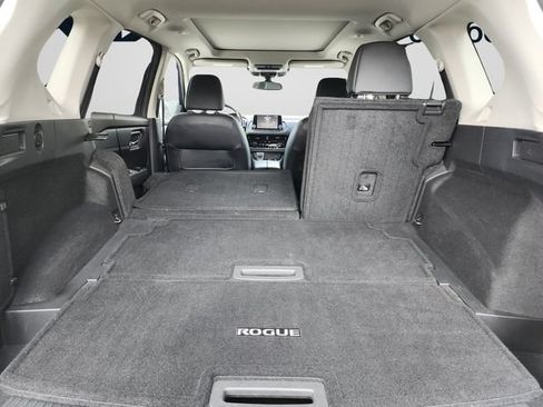 Used 2021 Nissan Rogue SL FWD image 13