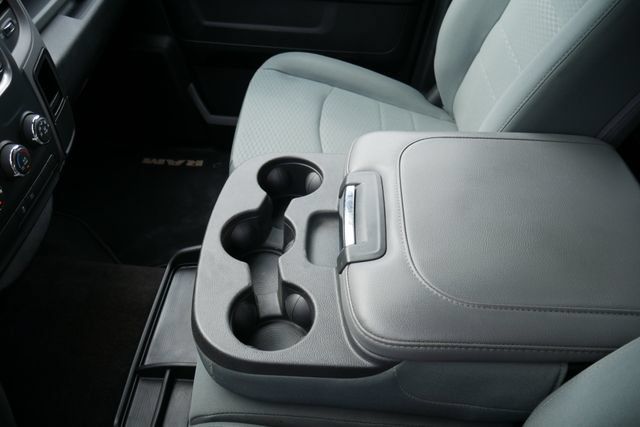 Used 2017 RAM 1500 Express AWD/4WD image 22