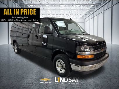 Used 2025 Chevrolet Express 3500 LT w/ LT Preferred Equipment Group