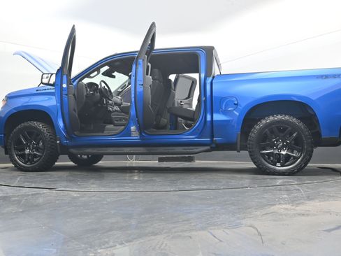 Used 2022 Chevrolet Silverado 1500 Custom AWD/4WD image 42
