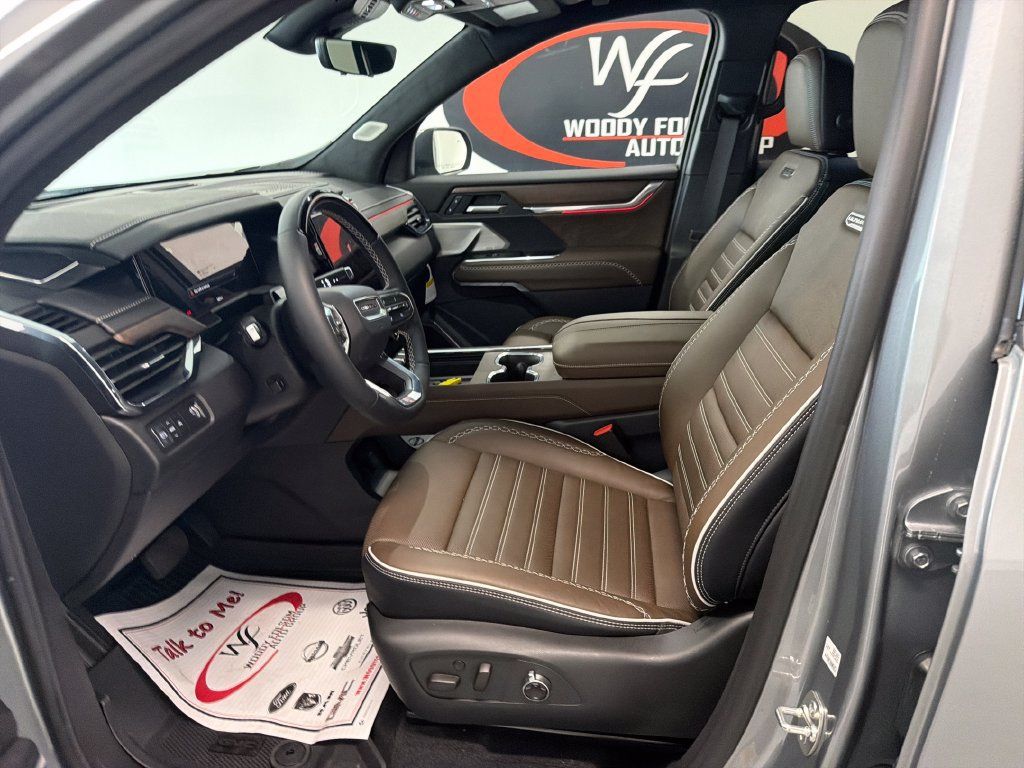 New 2026 GMC Acadia Denali Ultimate w/ LPO, Floor Liner Package FWD image 8