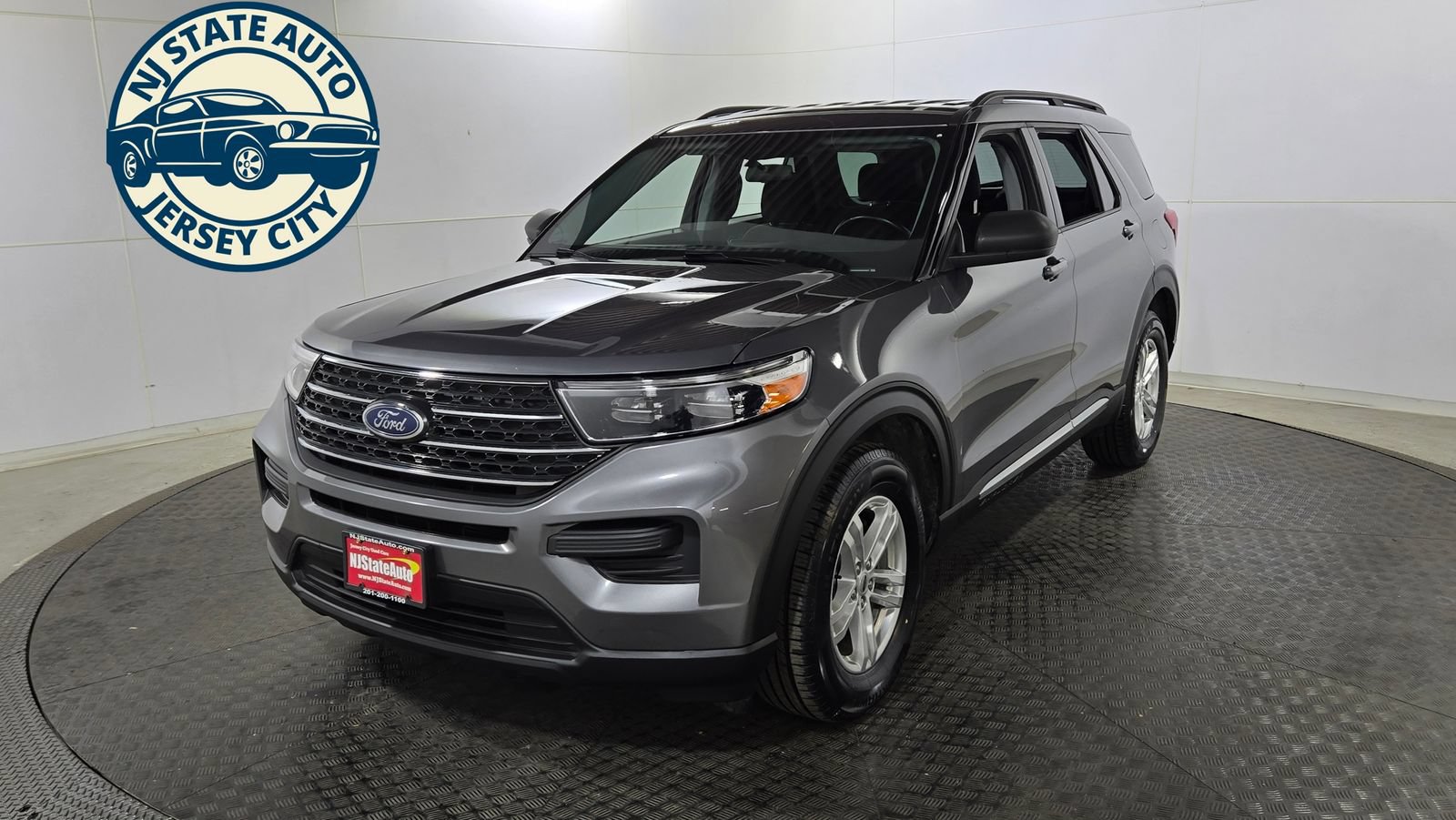 Used 2022 Ford Explorer XLT AWD/4WD image 10