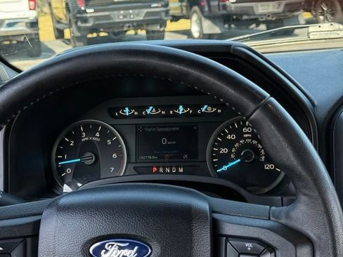 Used 2020 Ford F150 XLT w/ Equipment Group 302A Luxury AWD/4WD image 9