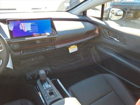 New 2026 Toyota Prius Plug-In Hybrid image 10