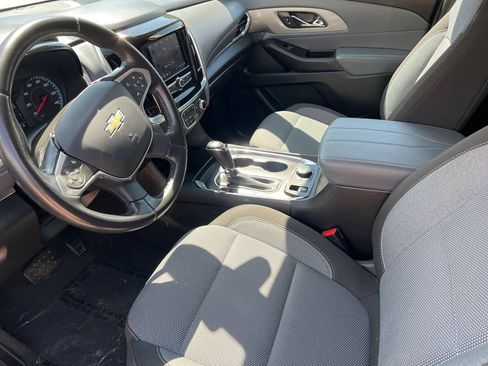 Used 2020 Chevrolet Traverse LT AWD/4WD image 11