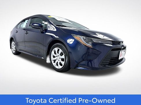 Certified 2024 Toyota Corolla LE image 1
