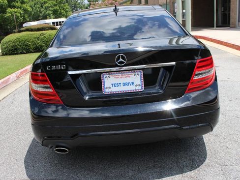 Used 2012 Mercedes-Benz C 250 Coupe image 10