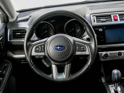 Used 2017 Subaru Outback 2.5i Limited w/ Popular Package #5 AWD/4WD image 23