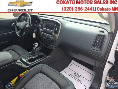 Used 2022 Chevrolet Colorado Z71 AWD/4WD image 17