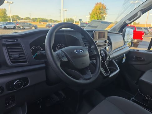 New 2025 Ford Transit 150 Low Roof RWD image 11