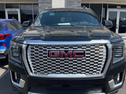 Used 2021 GMC Yukon XL Denali w/ Denali Premium Package