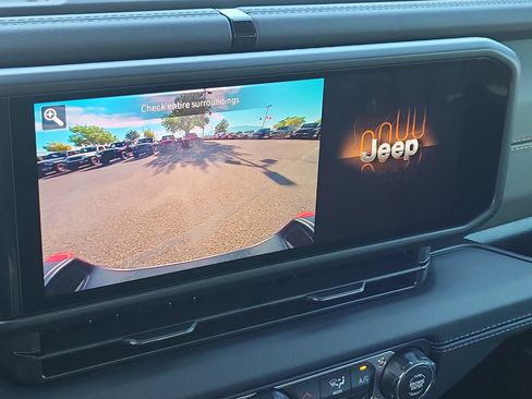 New 2025 Jeep Gladiator Mojave w/ Steel Bumper Group image 14