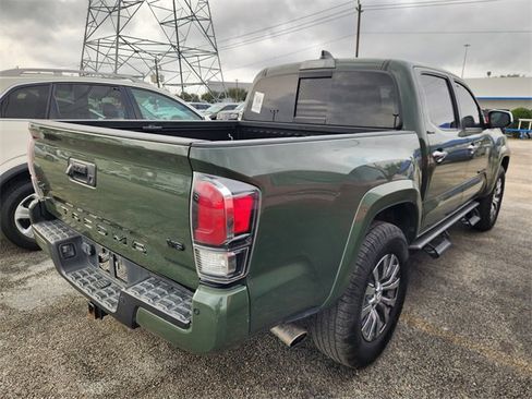 Used 2021 Toyota Tacoma Limited image 5