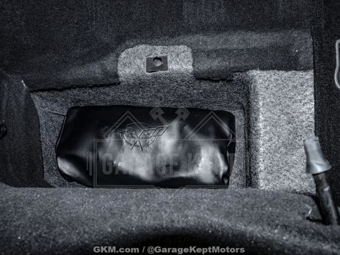 Used 1997 Chevrolet Corvette Coupe w/ Roof Pkg image 75