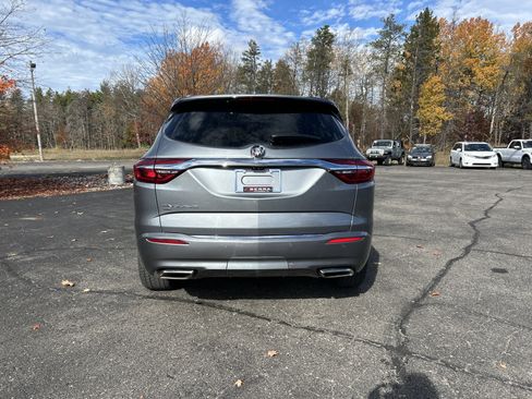 Used 2021 Buick Enclave Avenir image 8