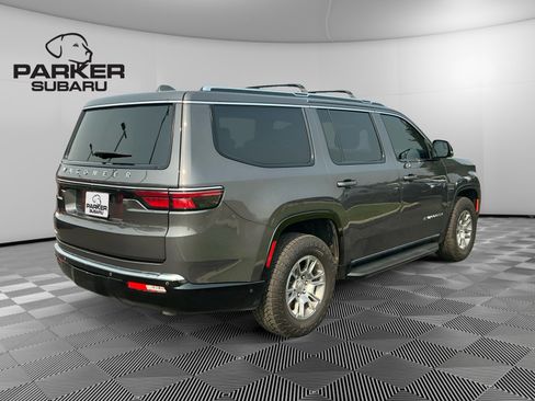 Used 2023 Jeep Wagoneer 4WD w/ Convenience Group I image 5