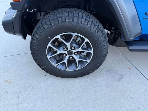 New 2026 Jeep Wrangler Sport AWD/4WD image 31
